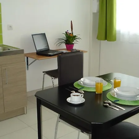 H\u00f4tel La Palmeraie