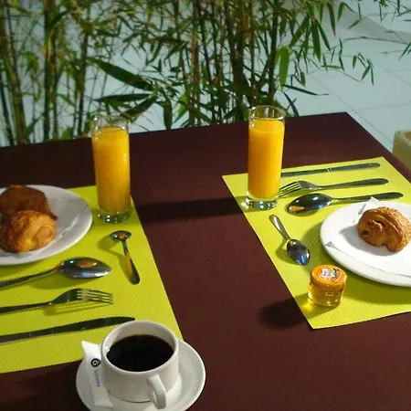 La Palmeraie 3* קורנבאריו