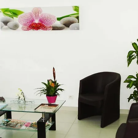 La Palmeraie 3* קורנבאריו